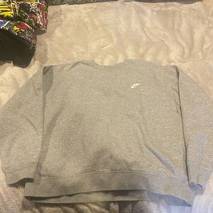 Women’s Nike crewneck